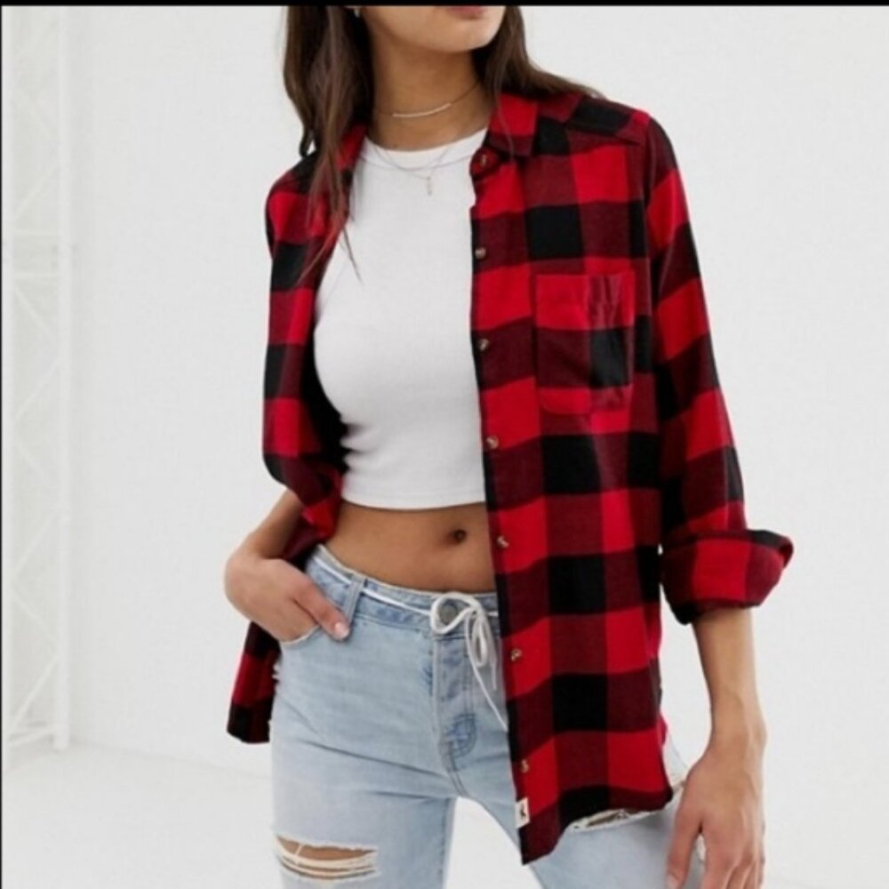 Holister Women's Plaid Shirt / Blouse